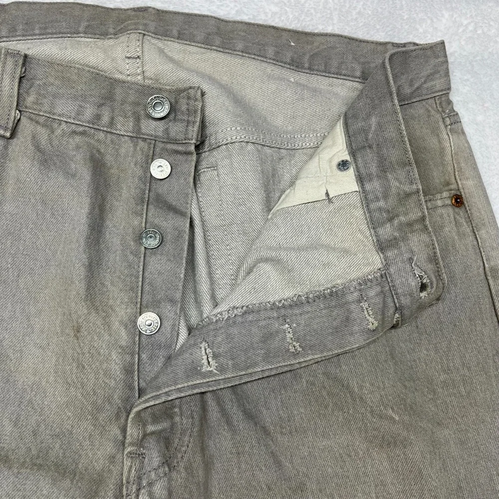 Vintage Levi's Button Fly Jeans Men's Gray Denim Classic Pockets‎ Y2K - 36X30.5